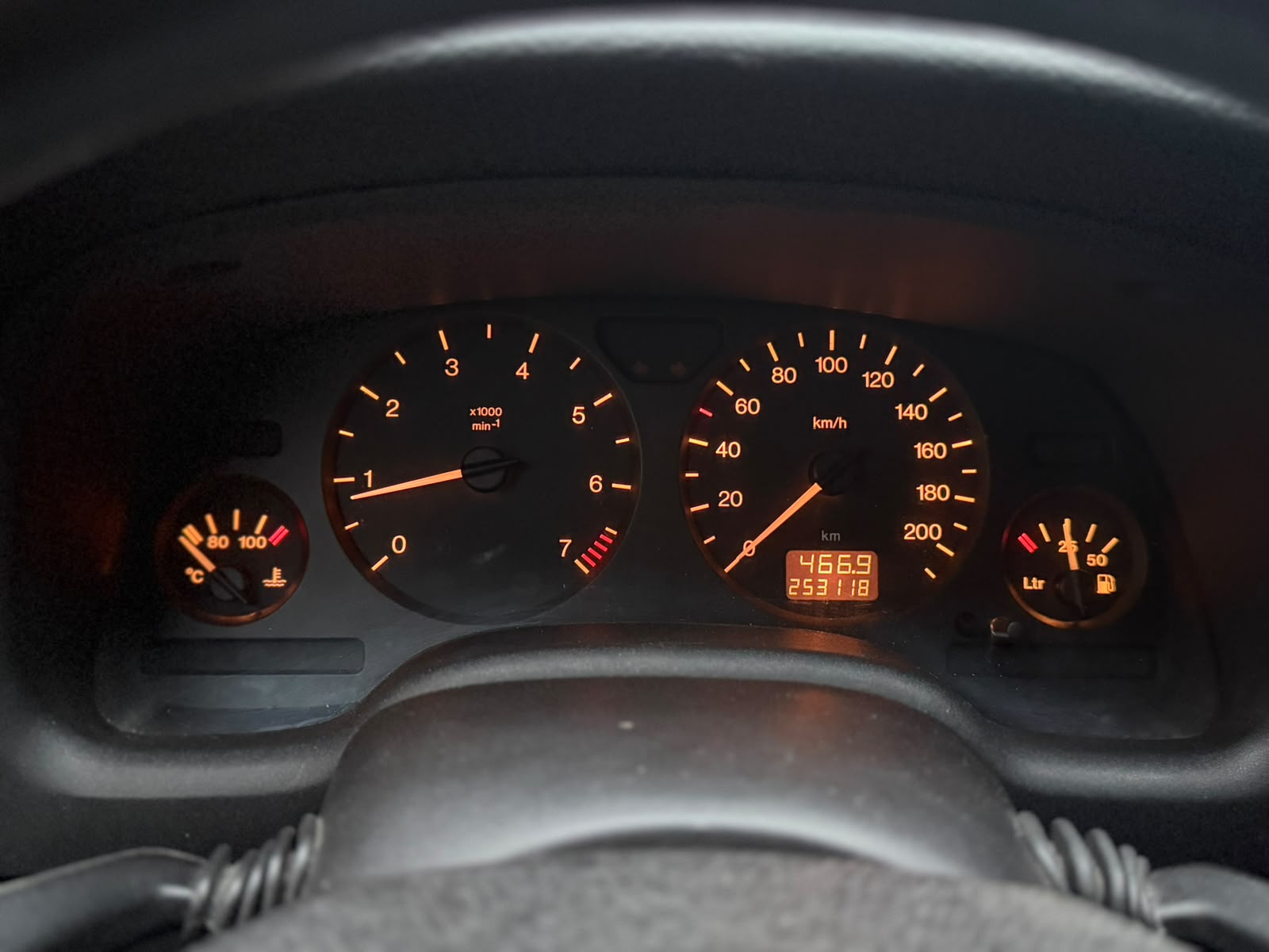 Opel Astra 1.4i – Bild 15