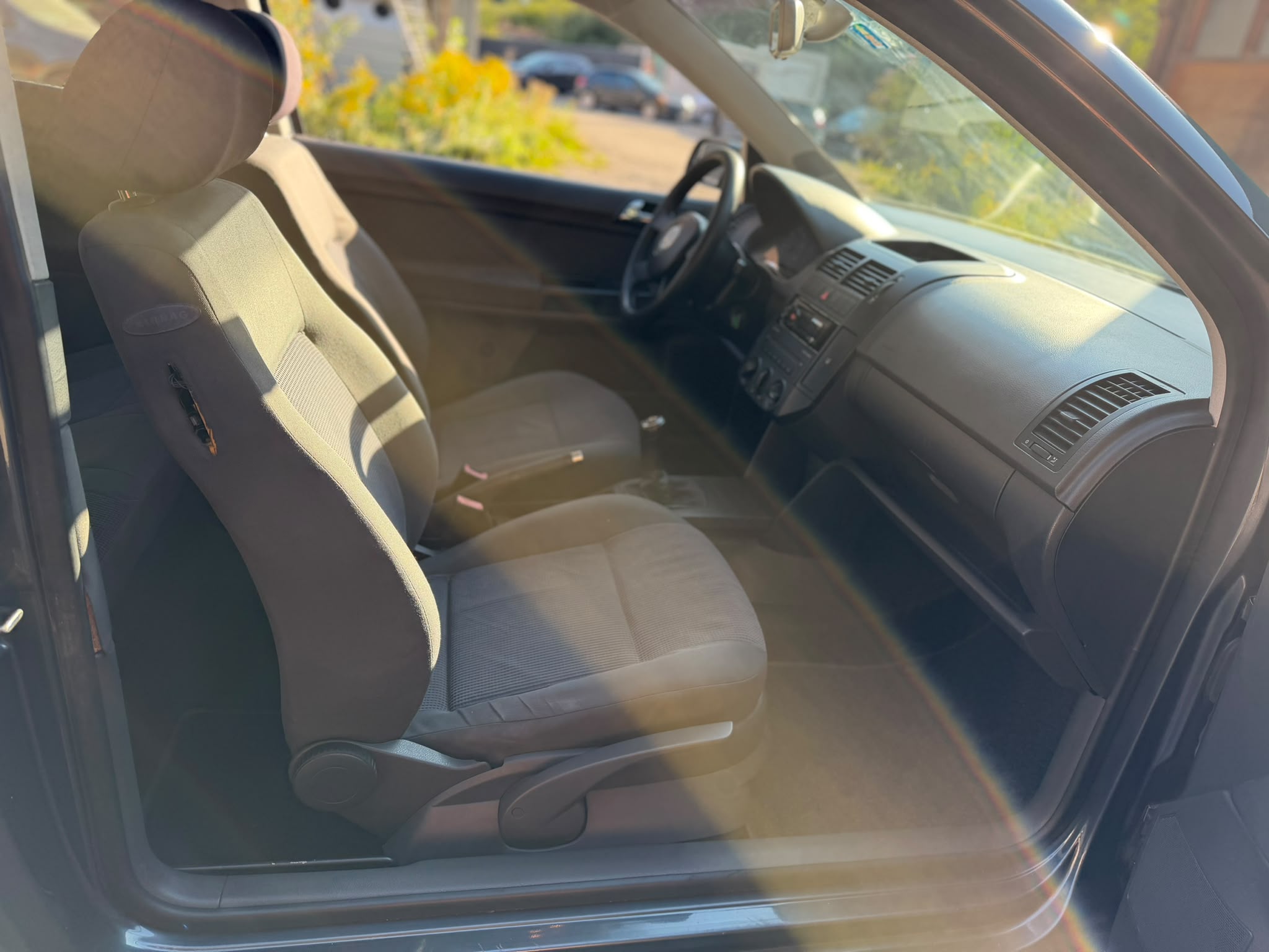 Volkswagen Polo 1.4 16V – Bild 12
