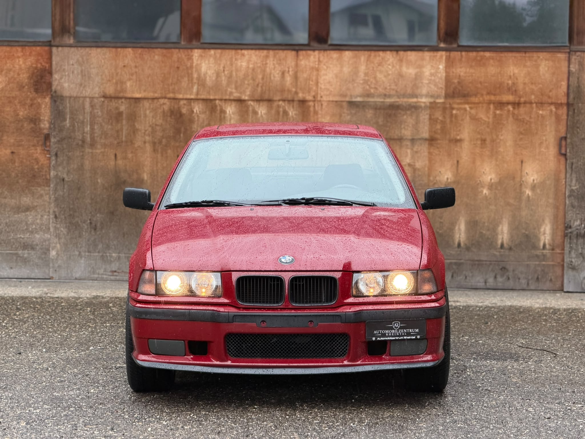 Bmw 320i – Bild 2