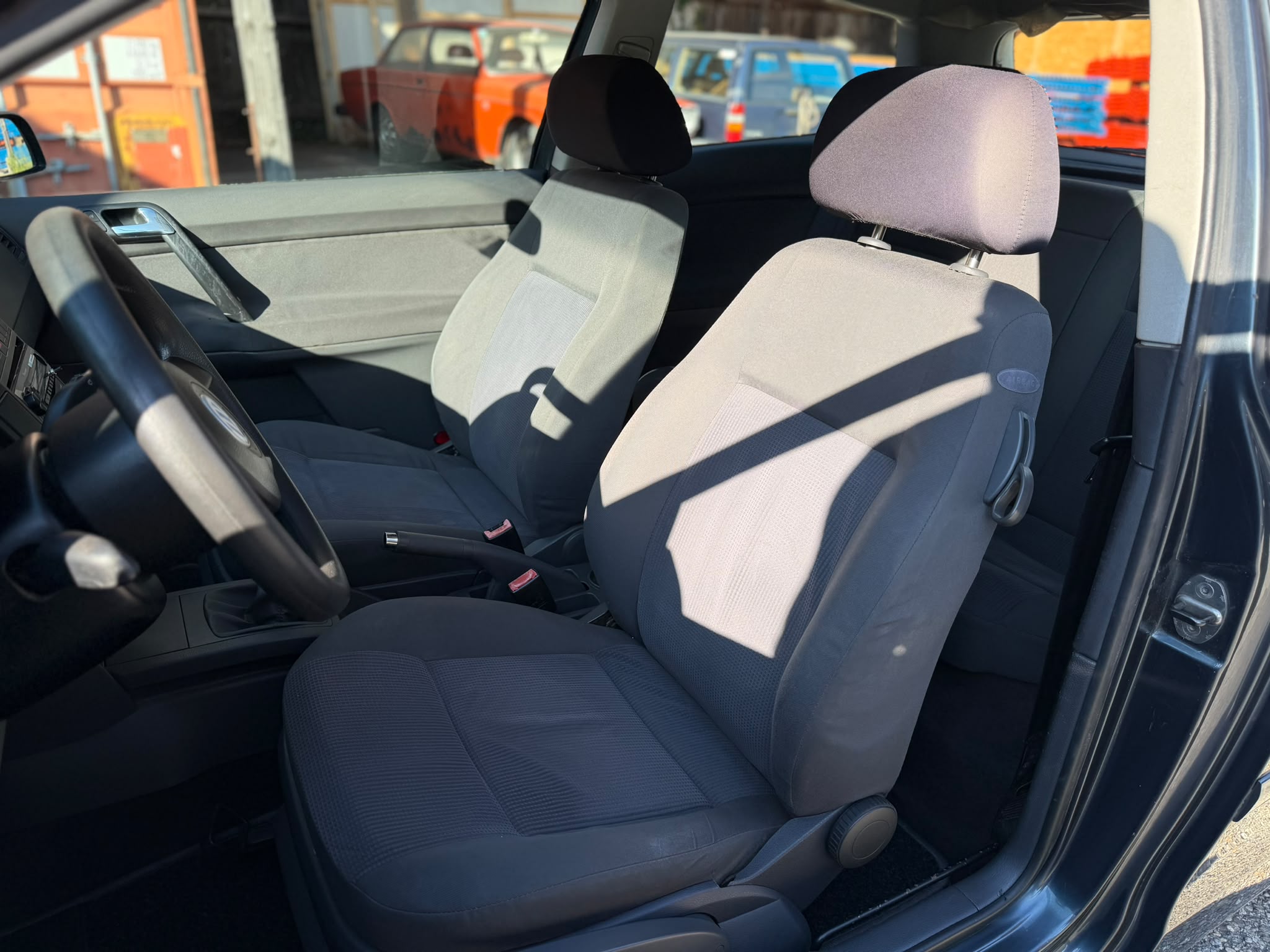 Volkswagen Polo 1.4 16V – Bild 9