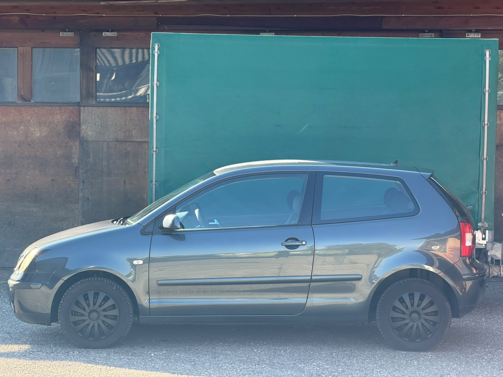 Volkswagen Polo 1.4 16V – Bild 8