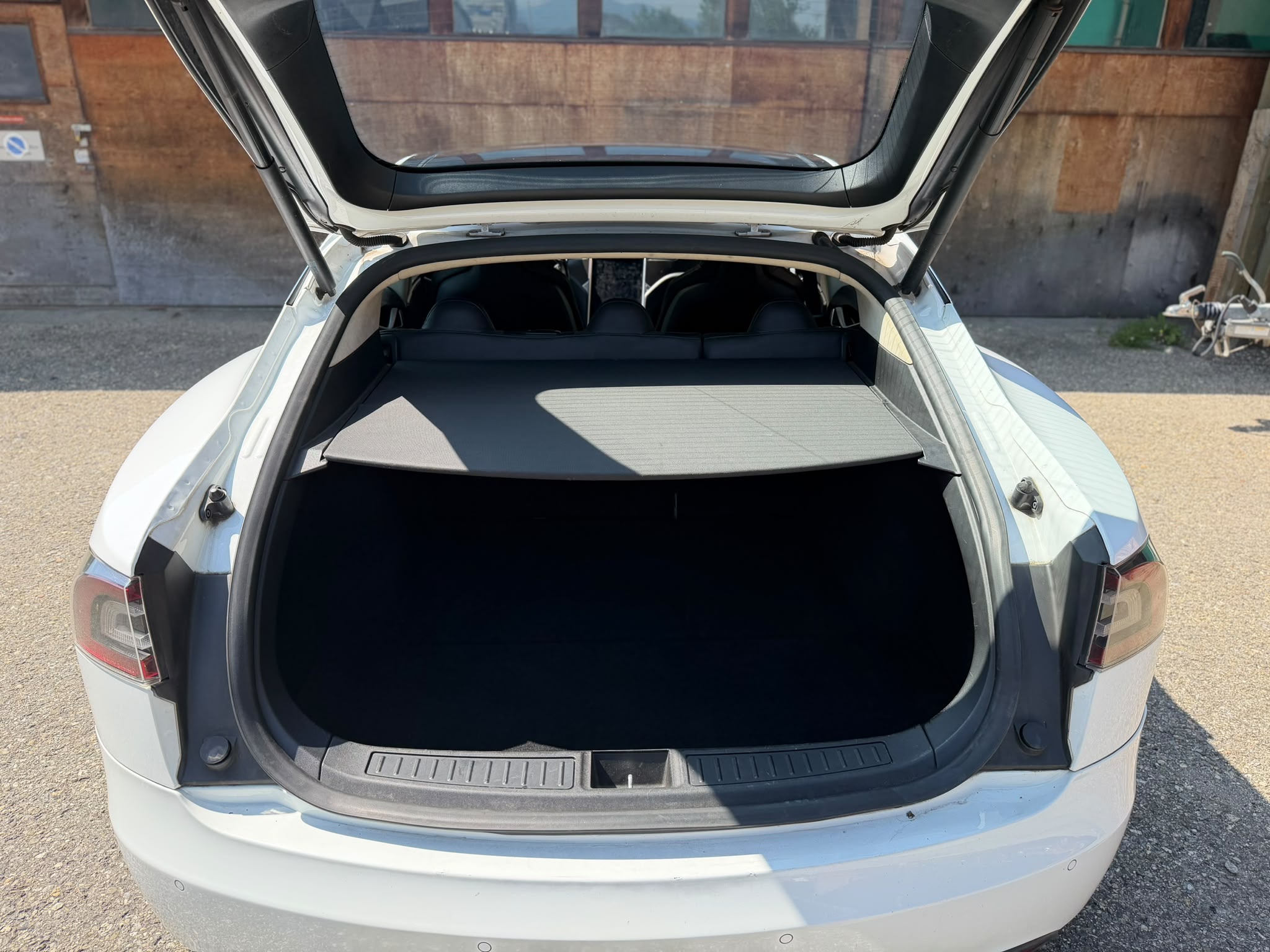 Tesla Model S 85 – Bild 25