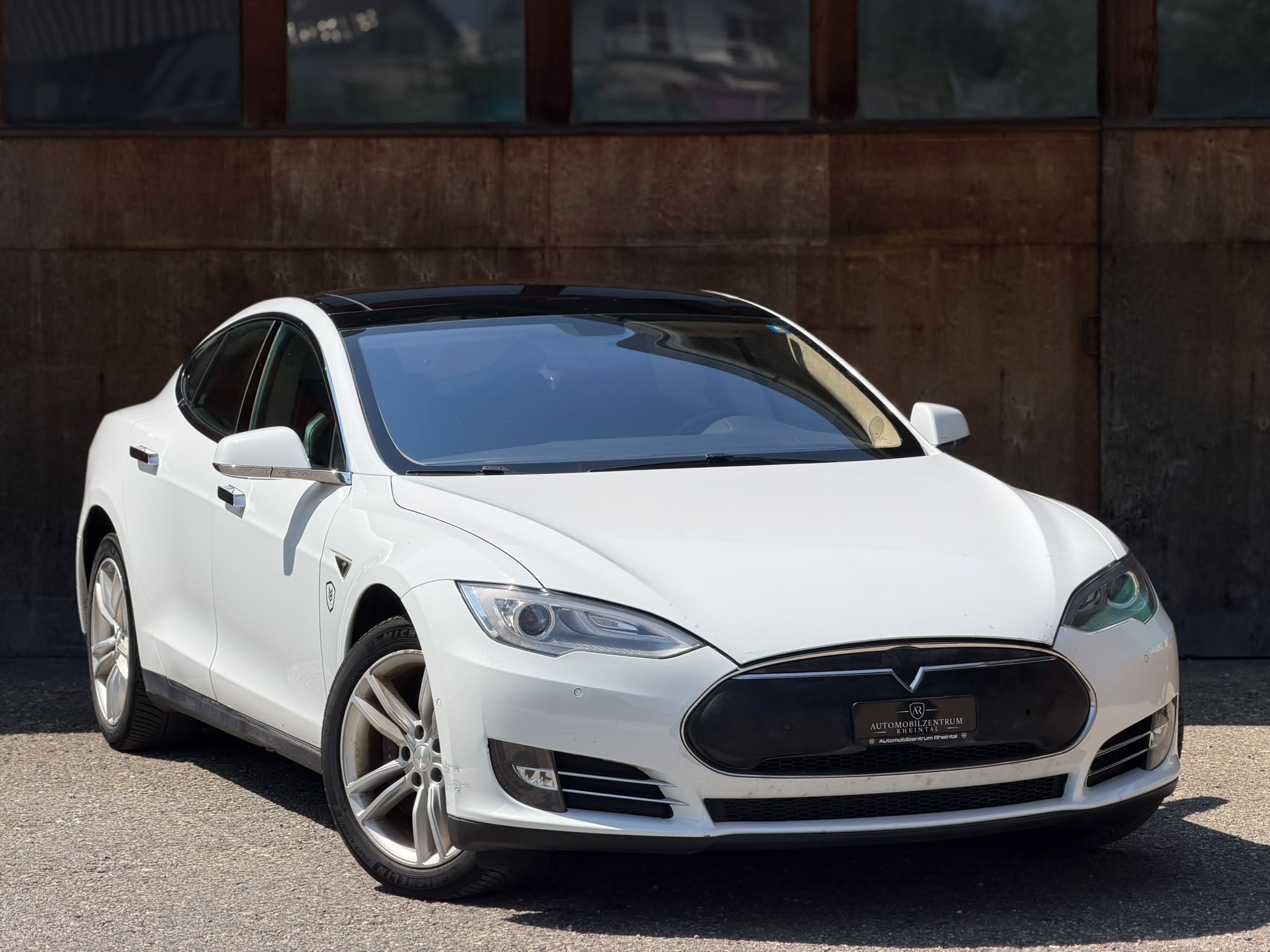 Tesla Model S 85 – Bild 3